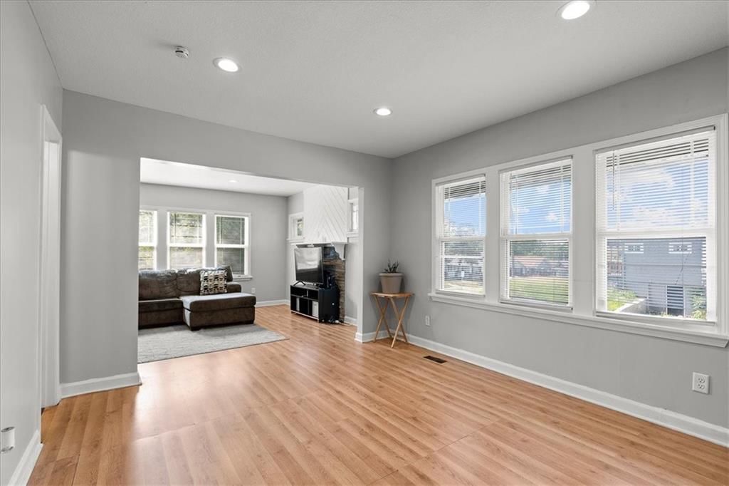 2031 N 32nd Street — photo 9