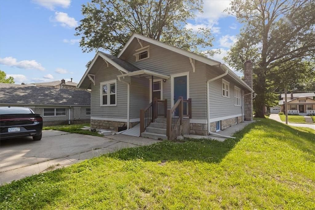 2031 N 32nd Street — photo 21