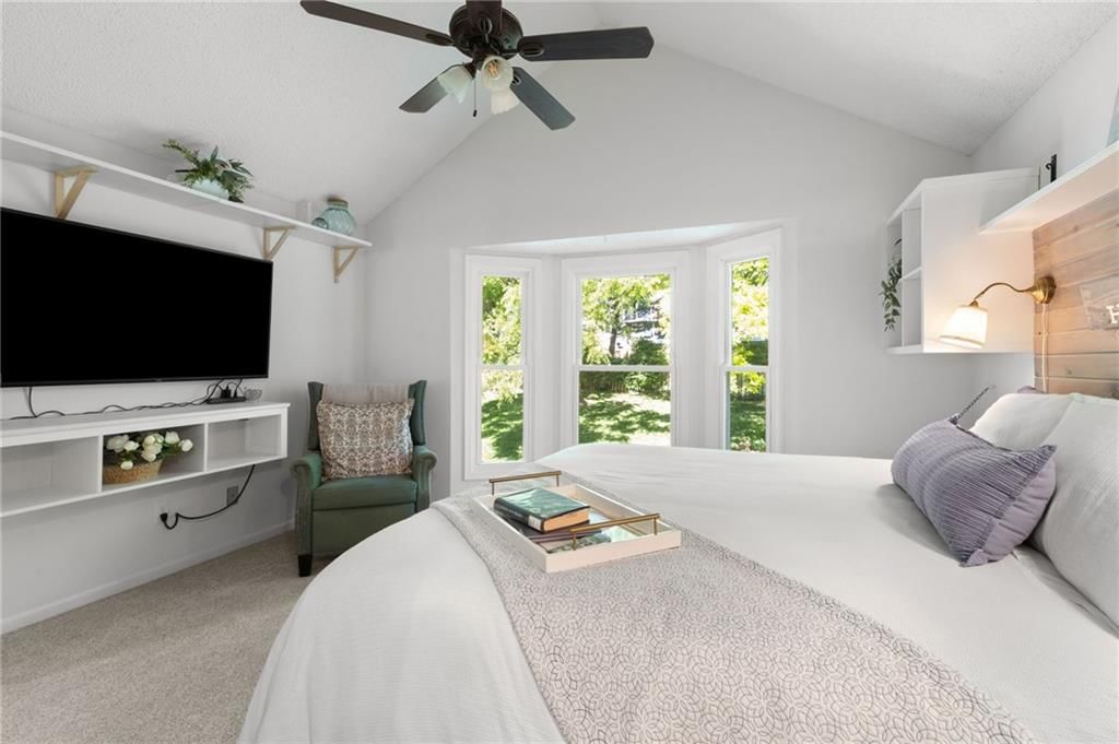 8609 GREENWAY Lane — photo 21