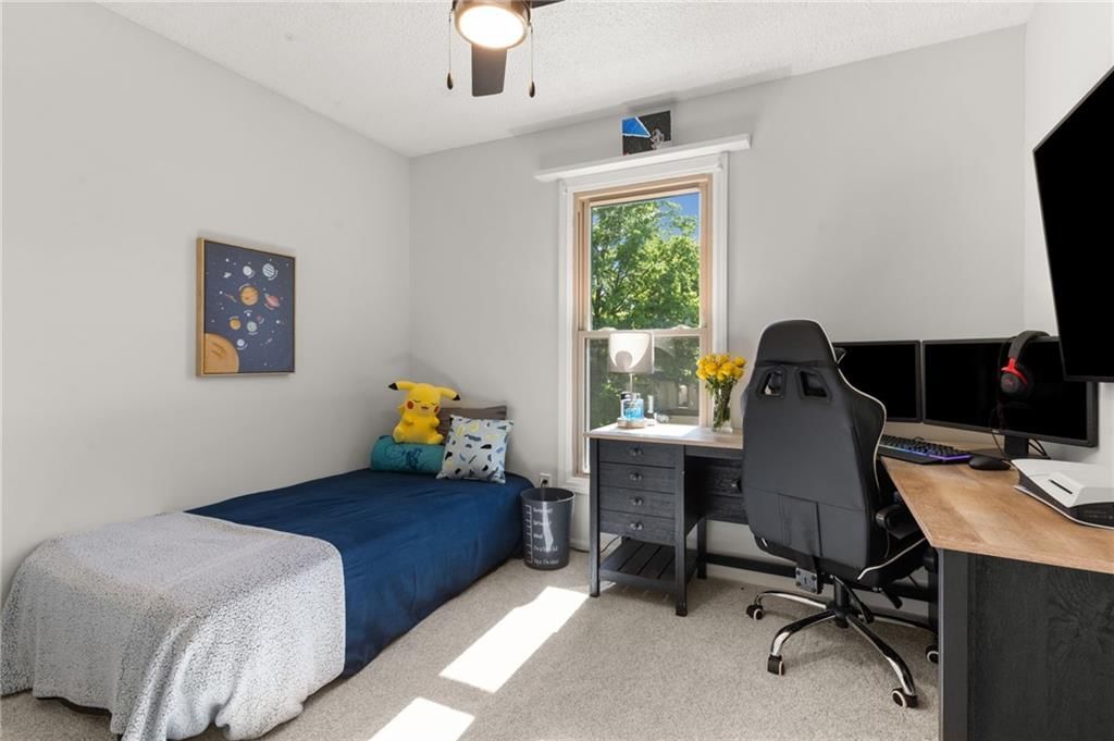 8609 GREENWAY Lane — photo 28