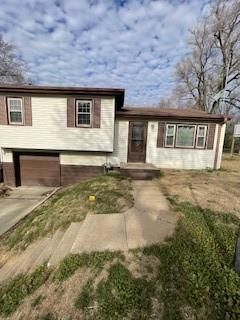 5620 S 9th Street — photo 1