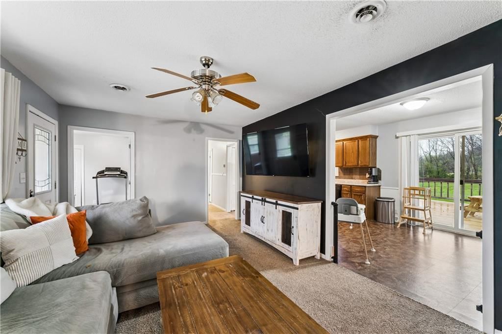 307 Ridge Street — photo 9