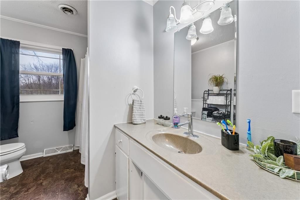 307 Ridge Street — photo 24