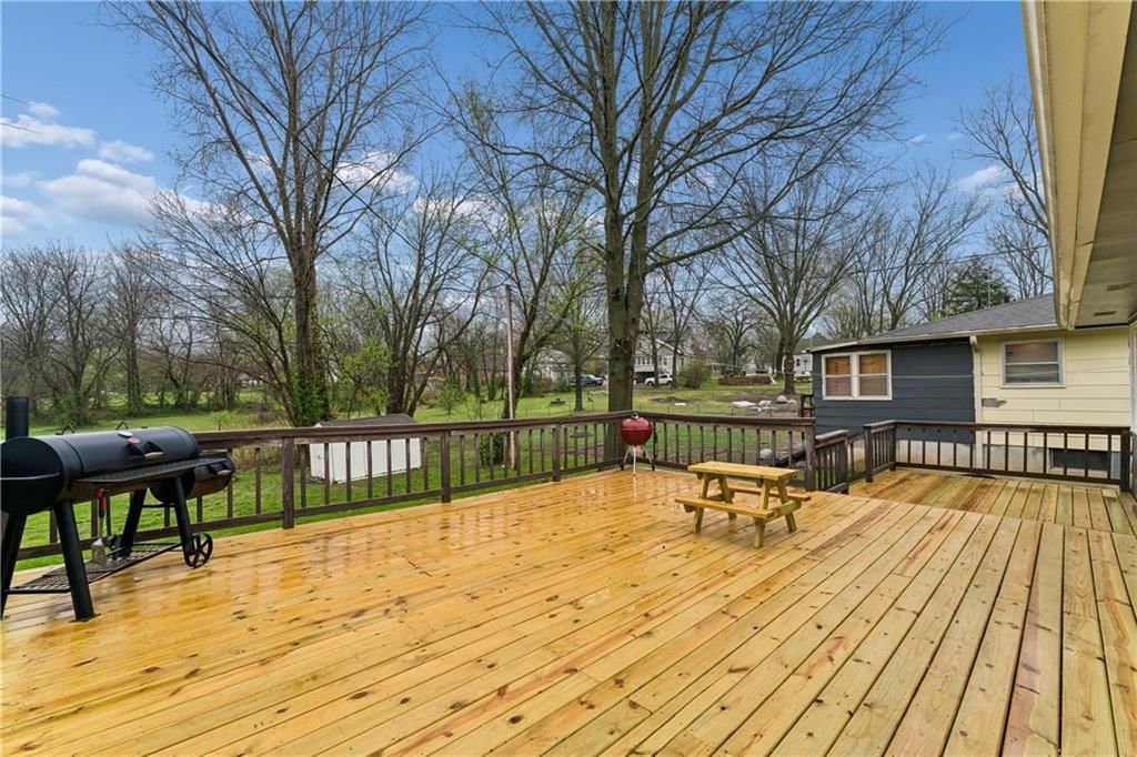 307 Ridge Street — photo 44