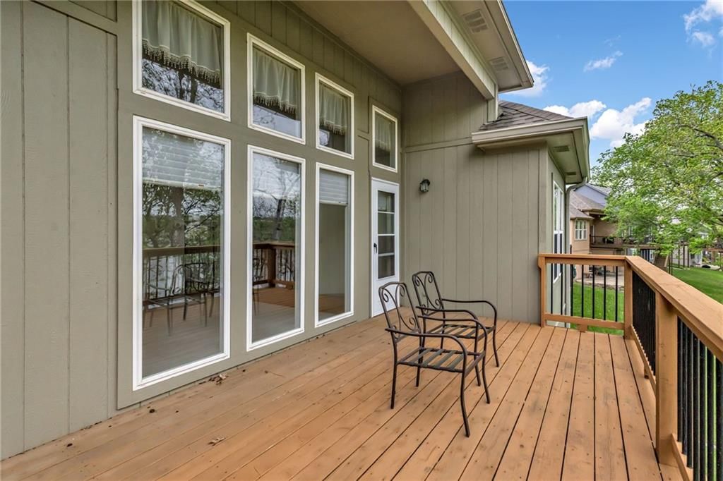 1640 N Hunter Drive — photo 3