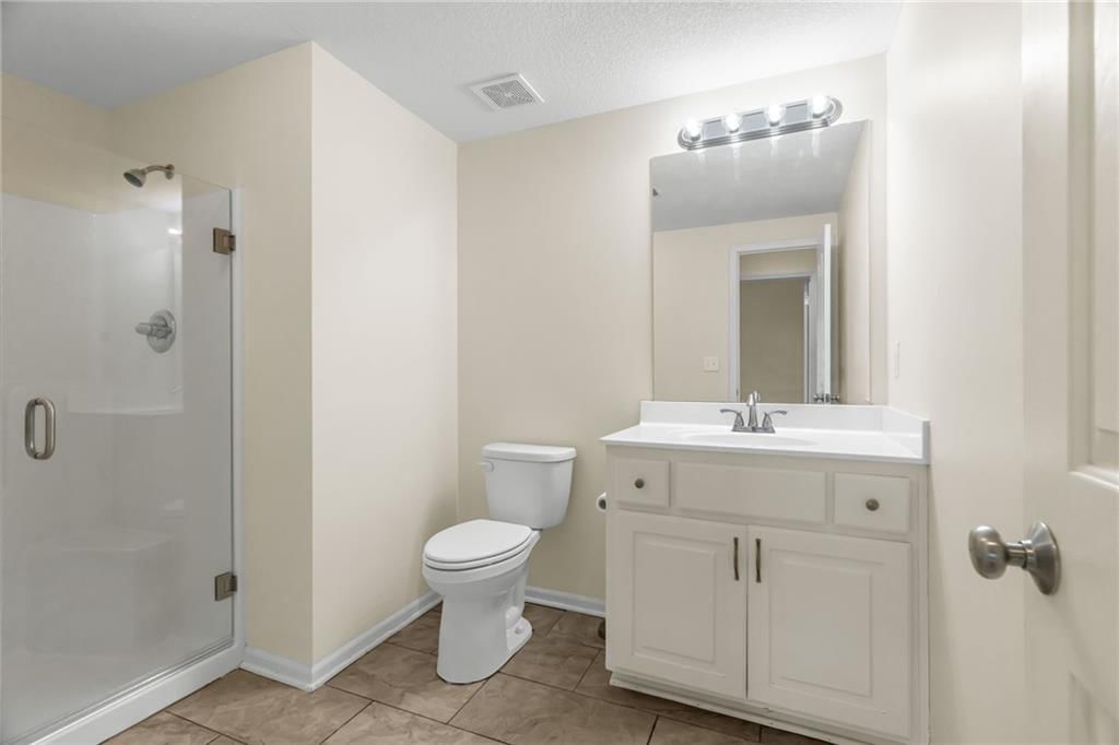 1640 N Hunter Drive — photo 23