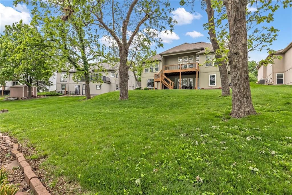 1640 N Hunter Drive — photo 24
