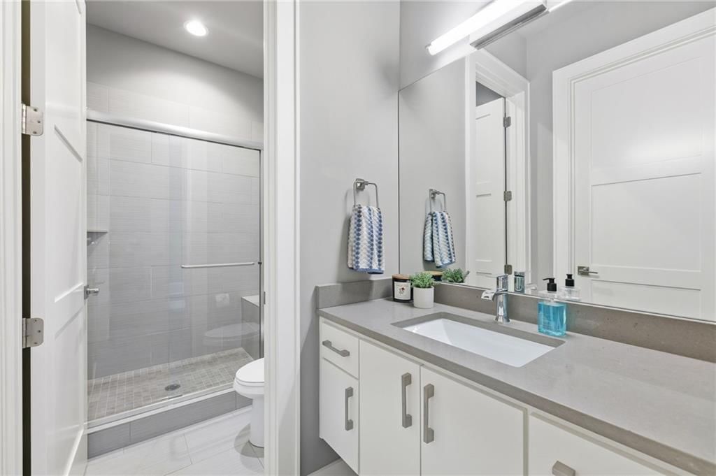 4140 W 151st Street — photo 36