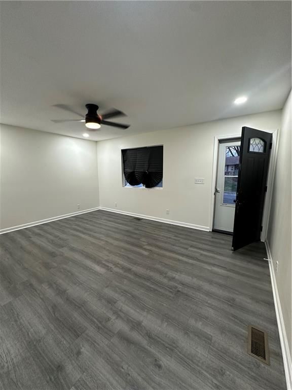 10503 skiles Street — photo 7