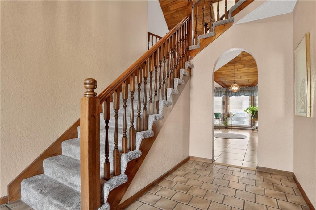 9805 Appleton Avenue — photo 2