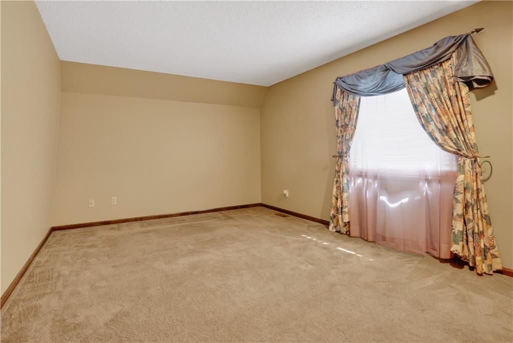 9805 Appleton Avenue — photo 12