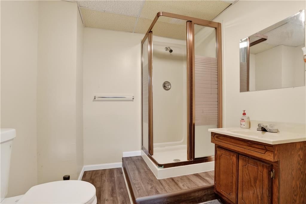 9805 Appleton Avenue — photo 20