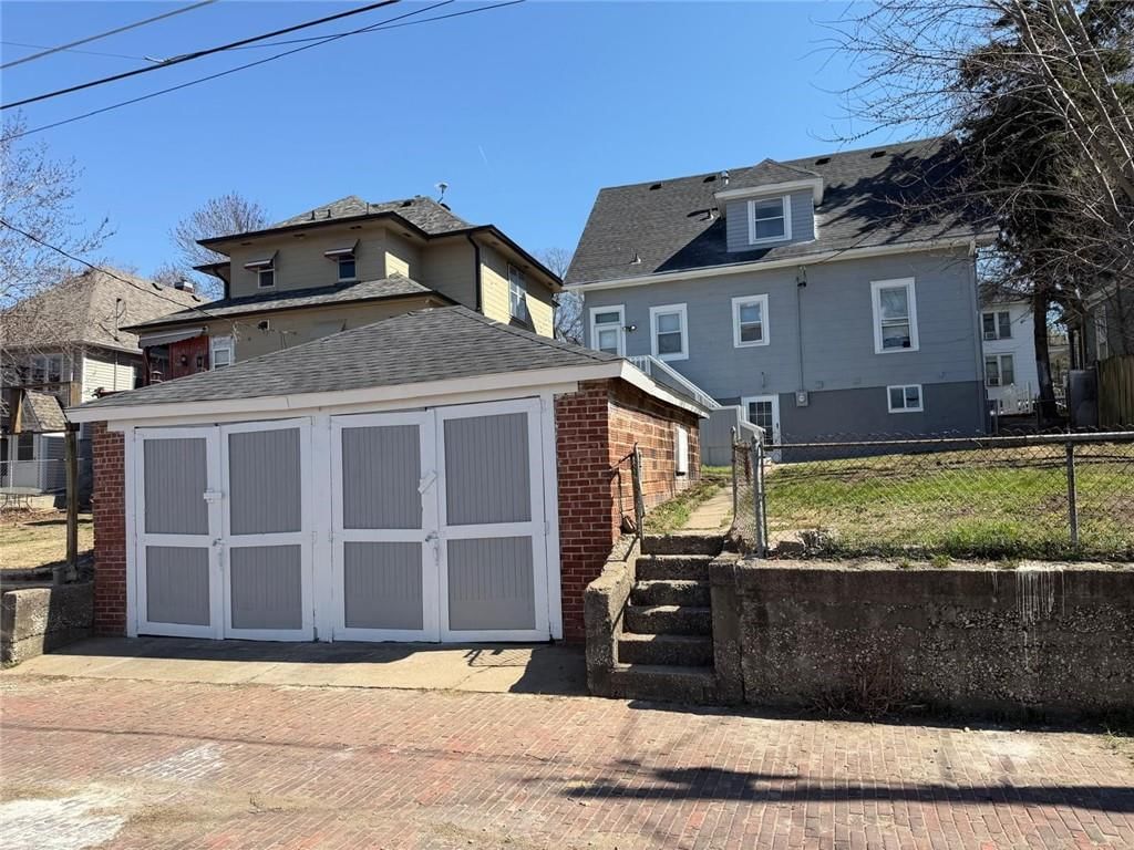 1204 N 8th Street — photo 3