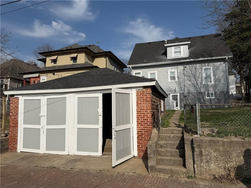 1204 N 8th Street — photo 39
