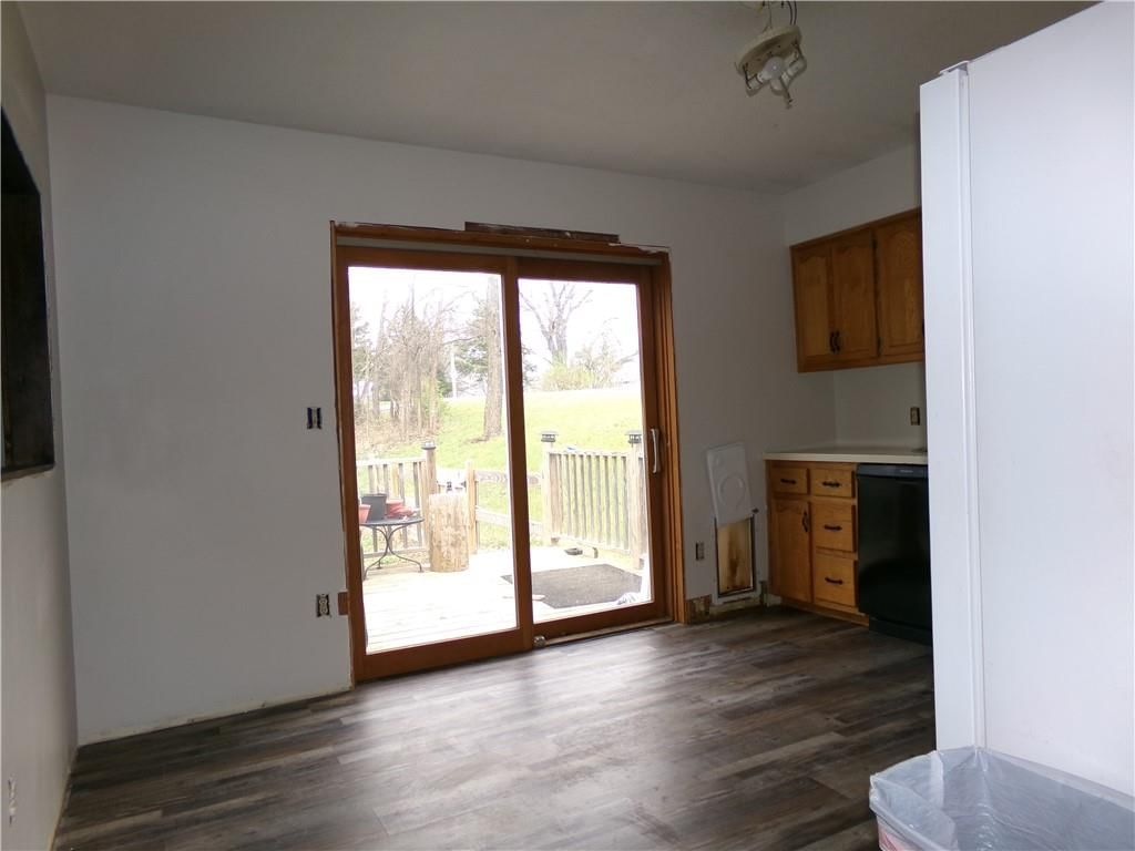 510 E Seybold Road — photo 11