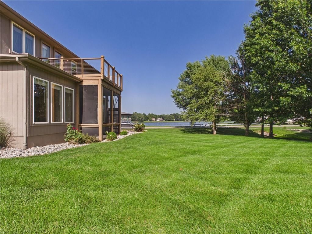901 SW Drake Drive — photo 7