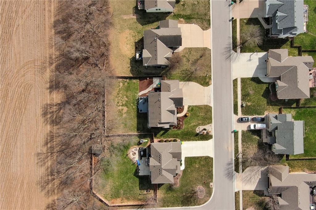 4515 N 121st Terrace — photo 55