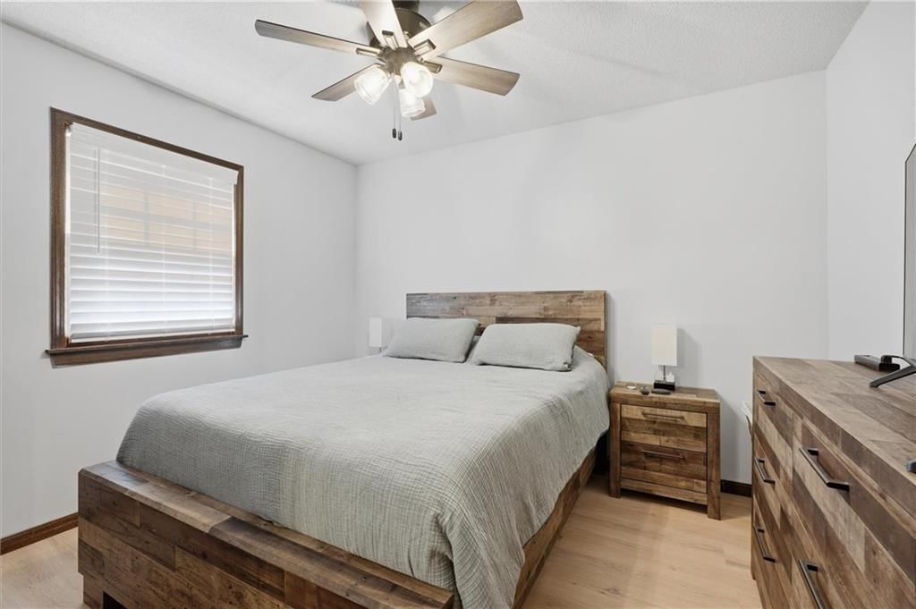 213 Thomas Street — photo 17