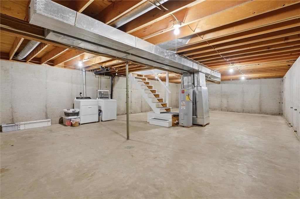 213 Thomas Street — photo 23