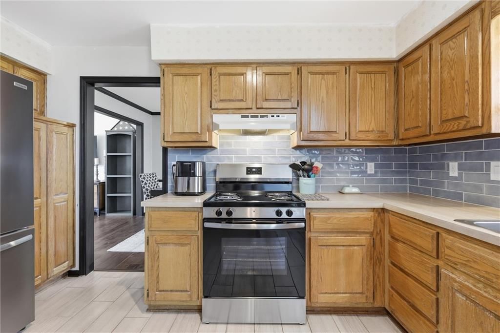 11520 Robinson Street — photo 10