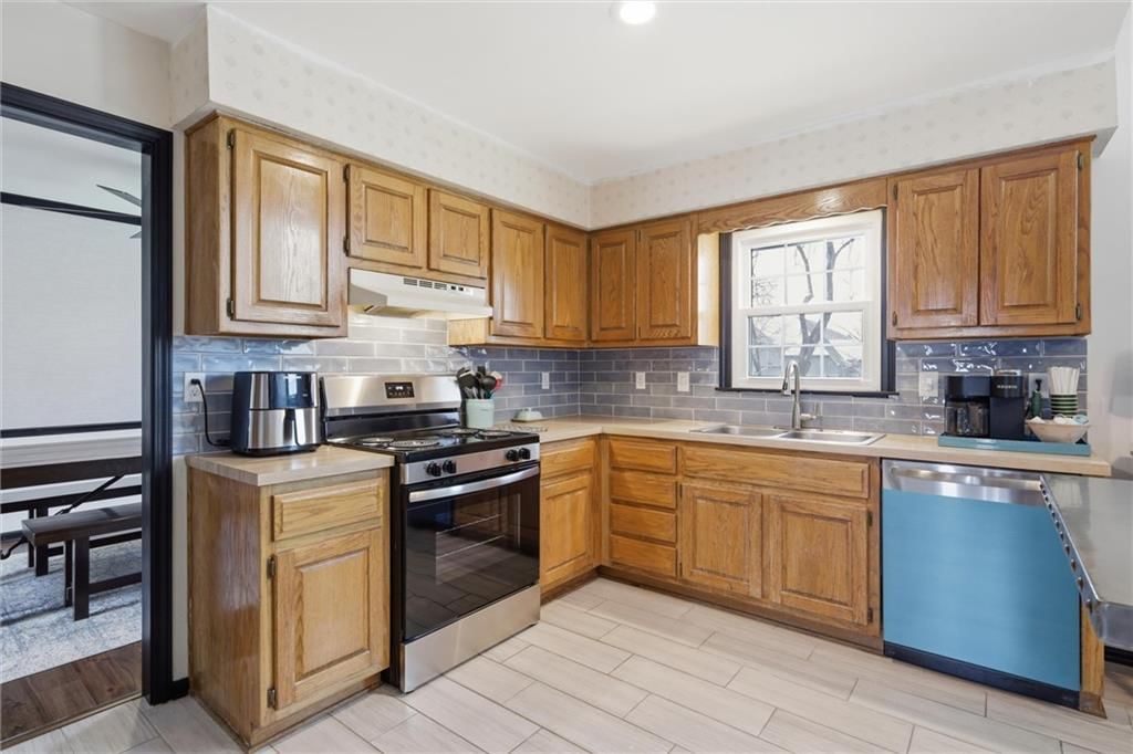 11520 Robinson Street — photo 14