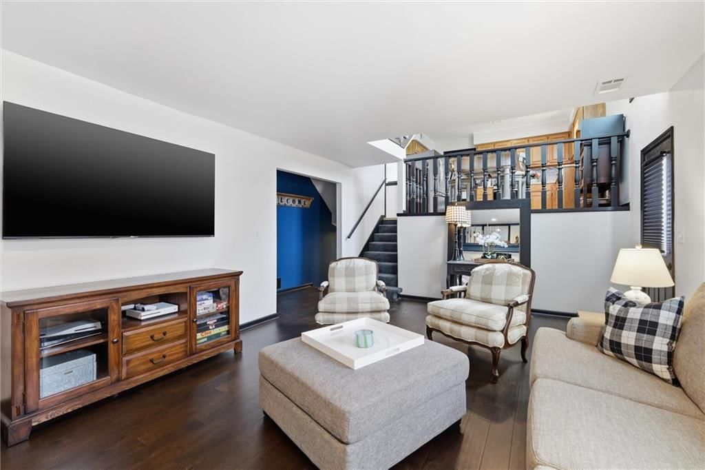 11520 Robinson Street — photo 17