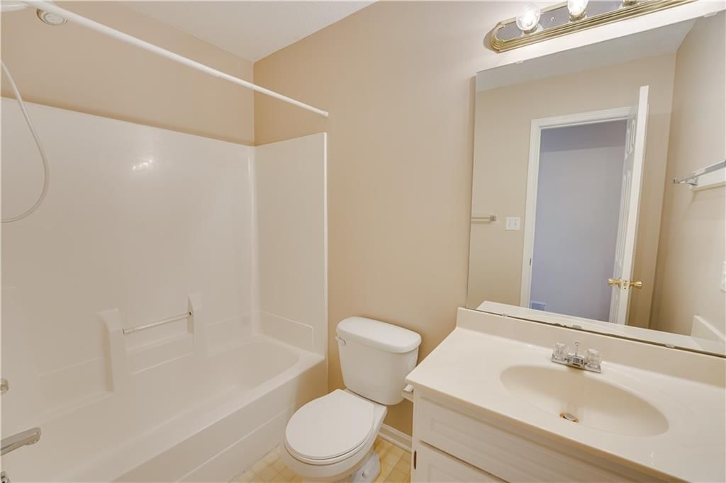809 Village Street — photo 14