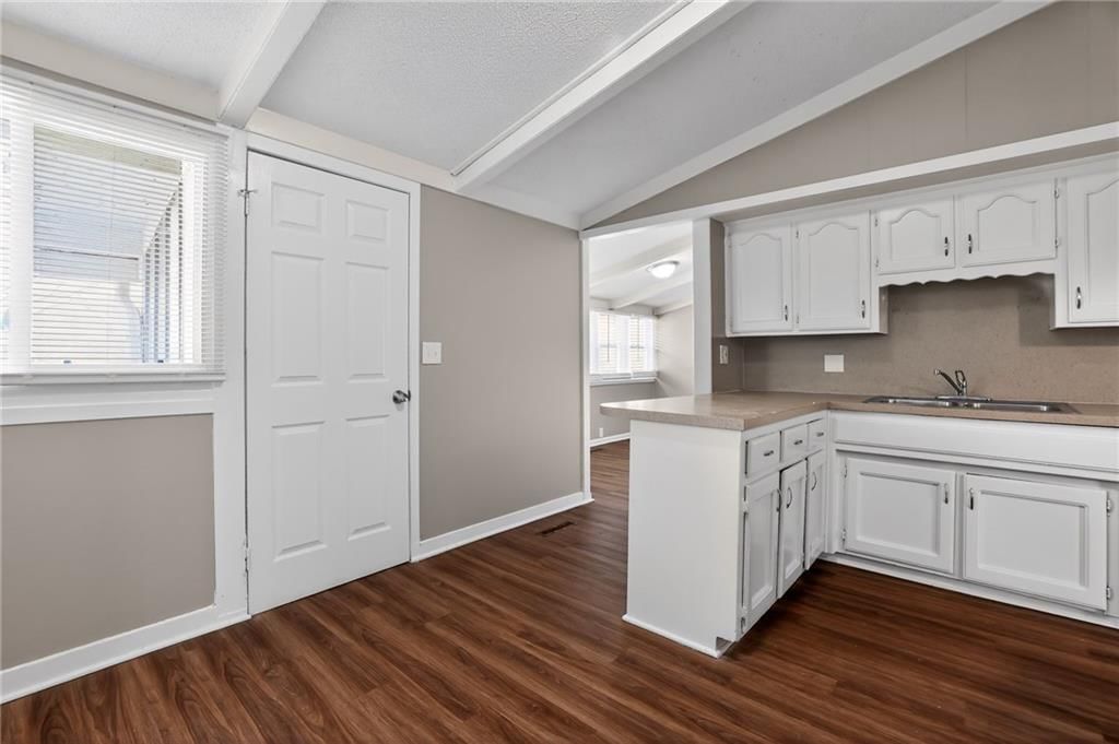 8823 E 23rd Street — photo 10