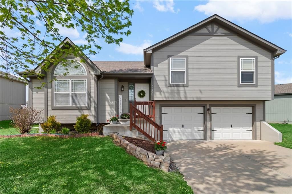 8316 NE 105th Street, Kansas City, MO