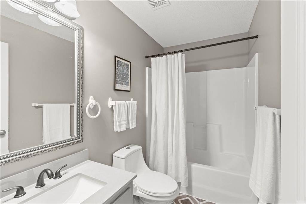 8316 NE 105th Street — photo 15