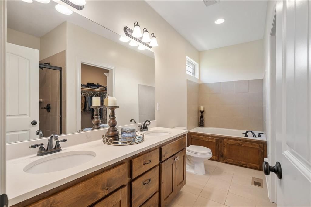 12524 Prestwick Drive — photo 22