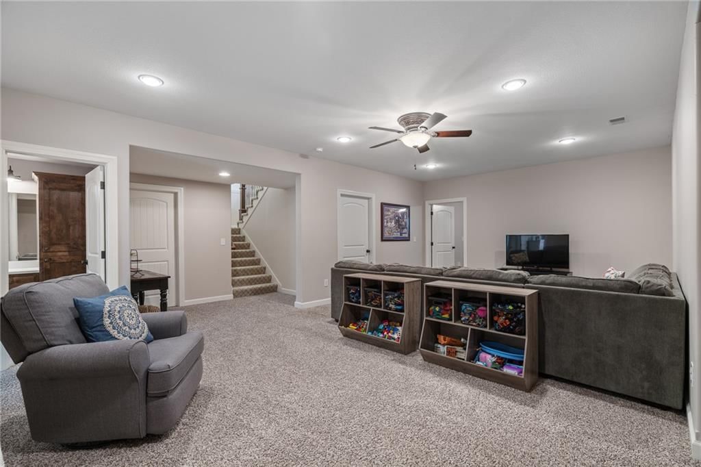 12524 Prestwick Drive — photo 33