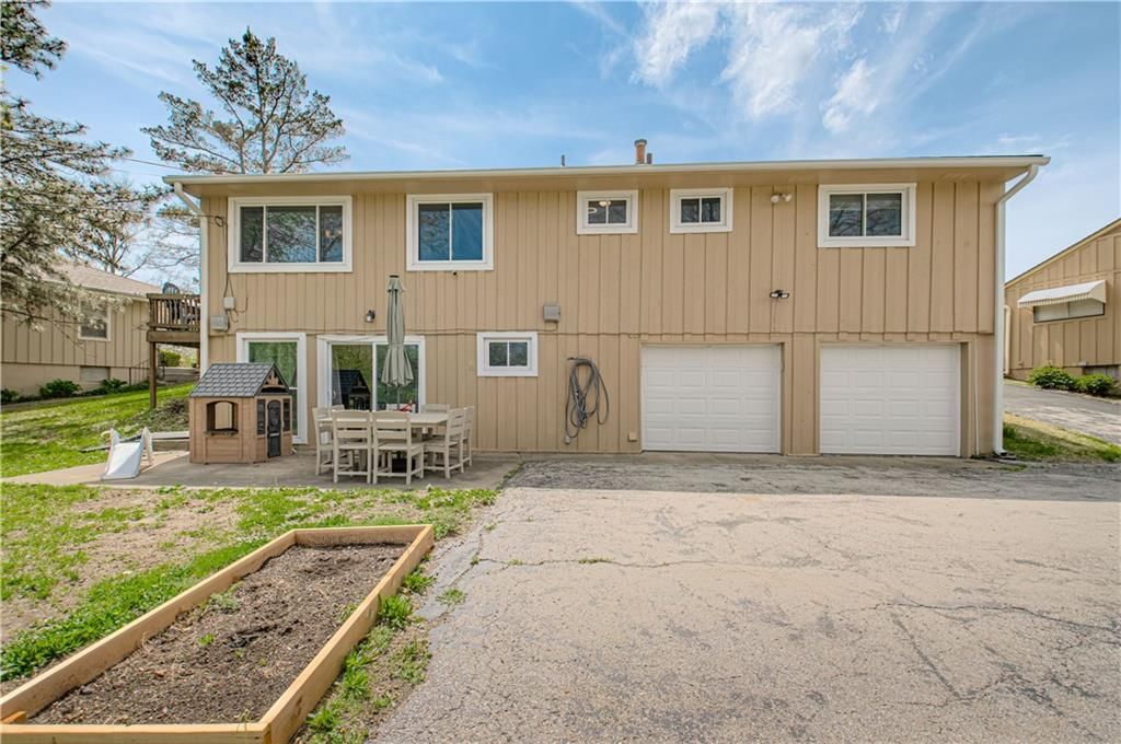 5247 N Norton Avenue — photo 23