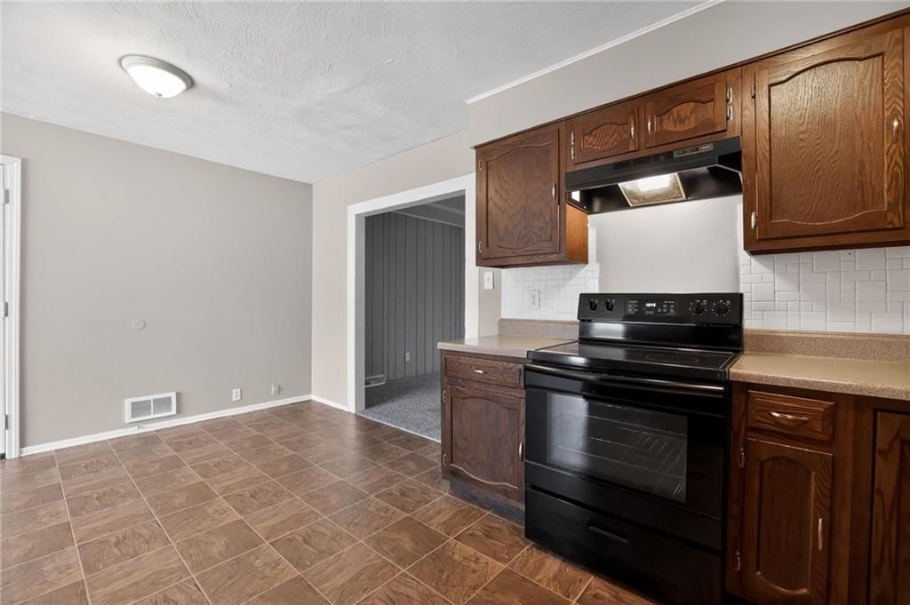 11104 BRISTOL Terrace — photo 12