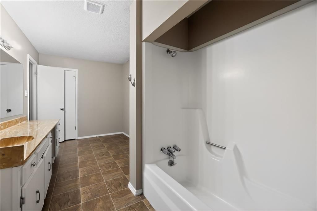 11104 BRISTOL Terrace — photo 19