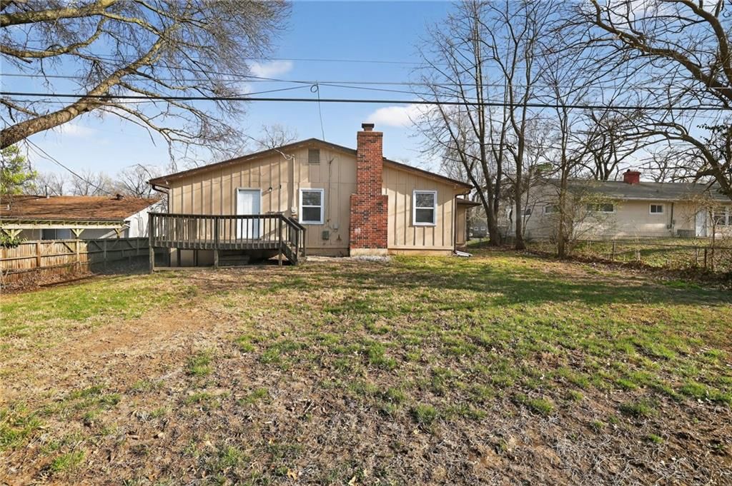 11104 BRISTOL Terrace — photo 32