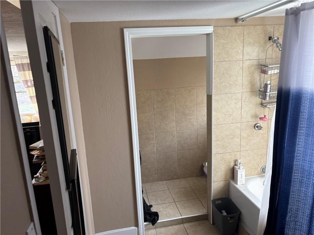 4319 Victory Drive — photo 10