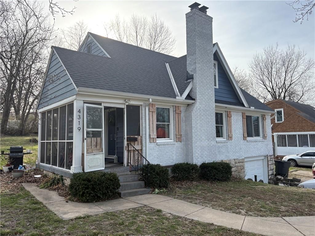 4319 Victory Drive — photo 15