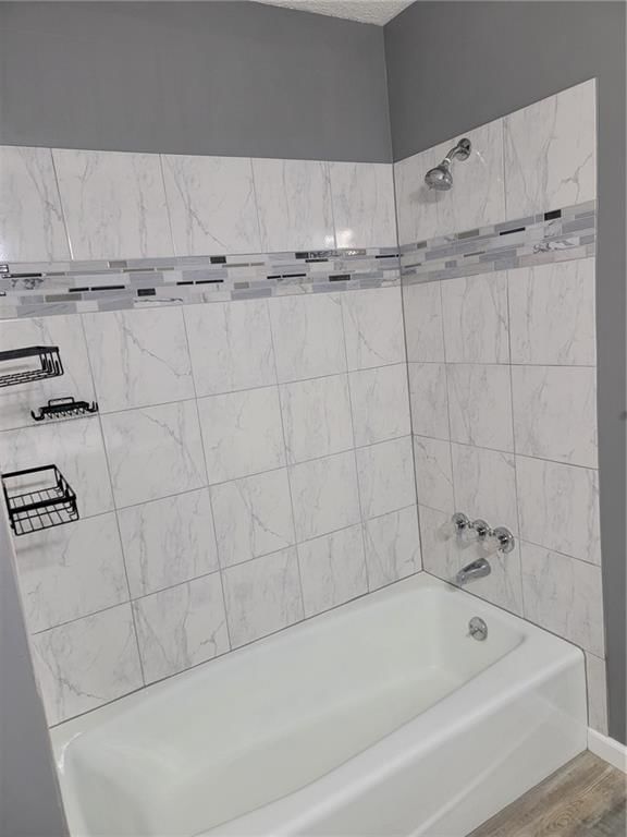 613 NE Locust Drive — photo 27