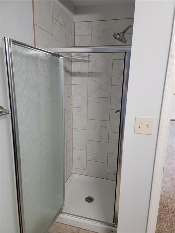 613 NE Locust Drive — photo 31