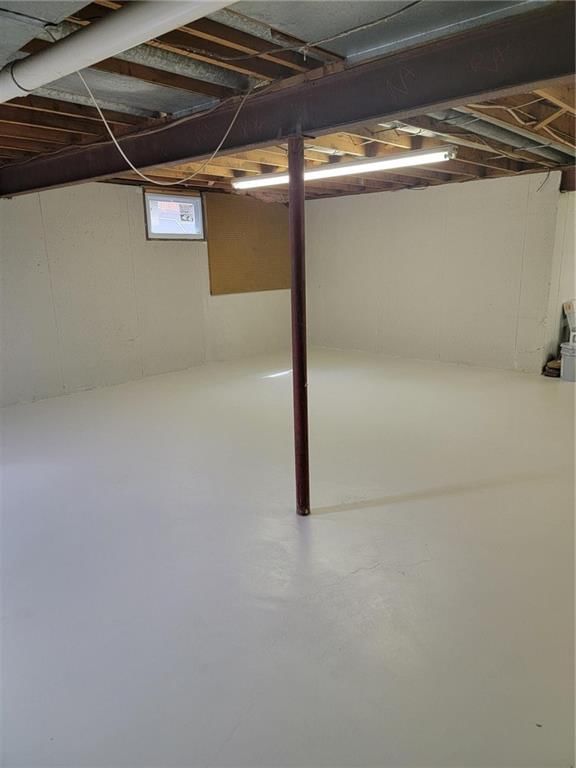 613 NE Locust Drive — photo 34