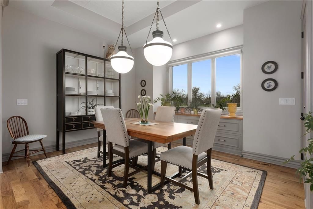 10439 N St Clair Avenue — photo 12