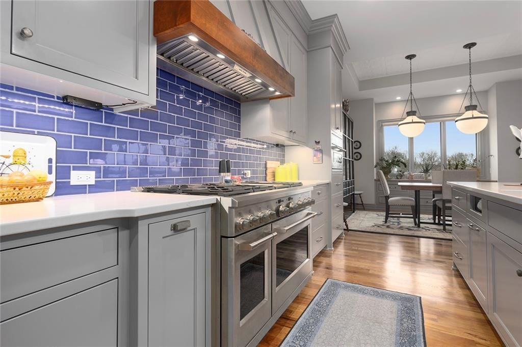 10439 N St Clair Avenue — photo 22
