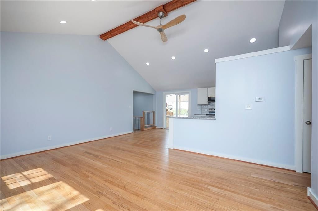 8812 W 82nd Street — photo 5