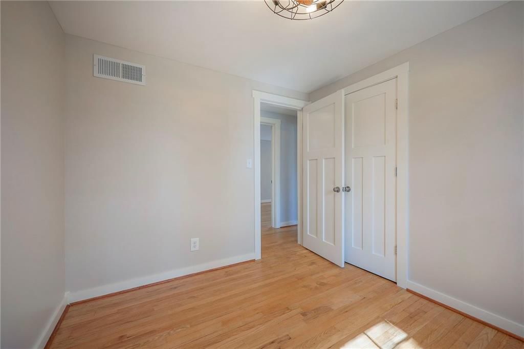 8812 W 82nd Street — photo 13