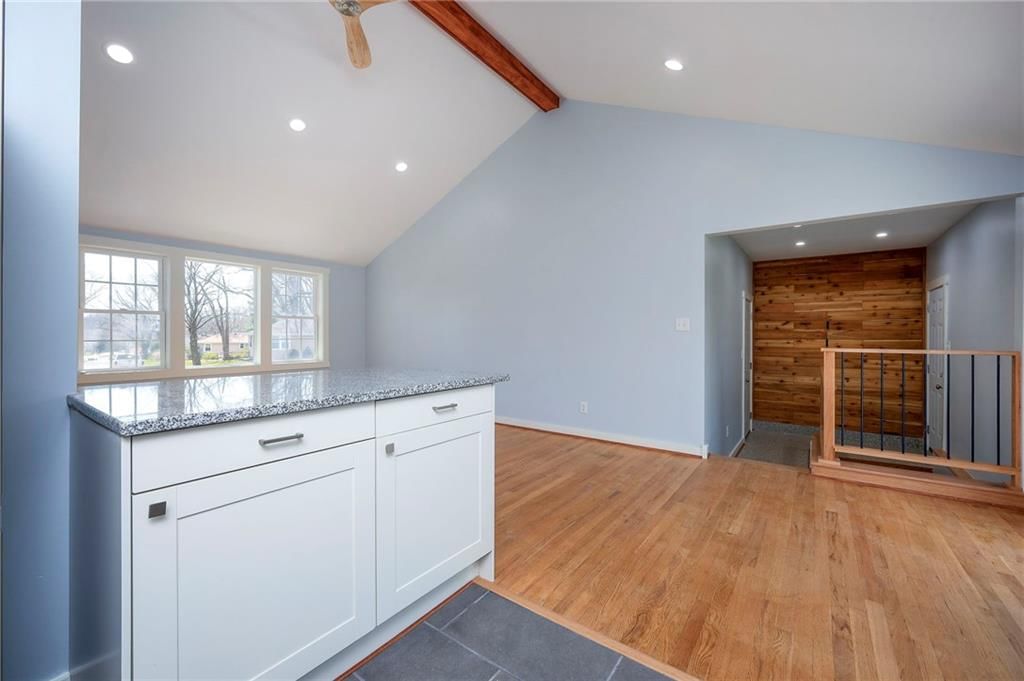 8812 W 82nd Street — photo 22
