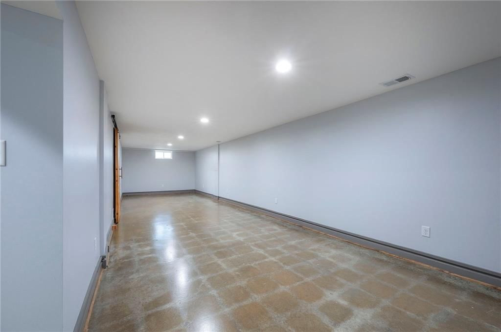 8812 W 82nd Street — photo 28