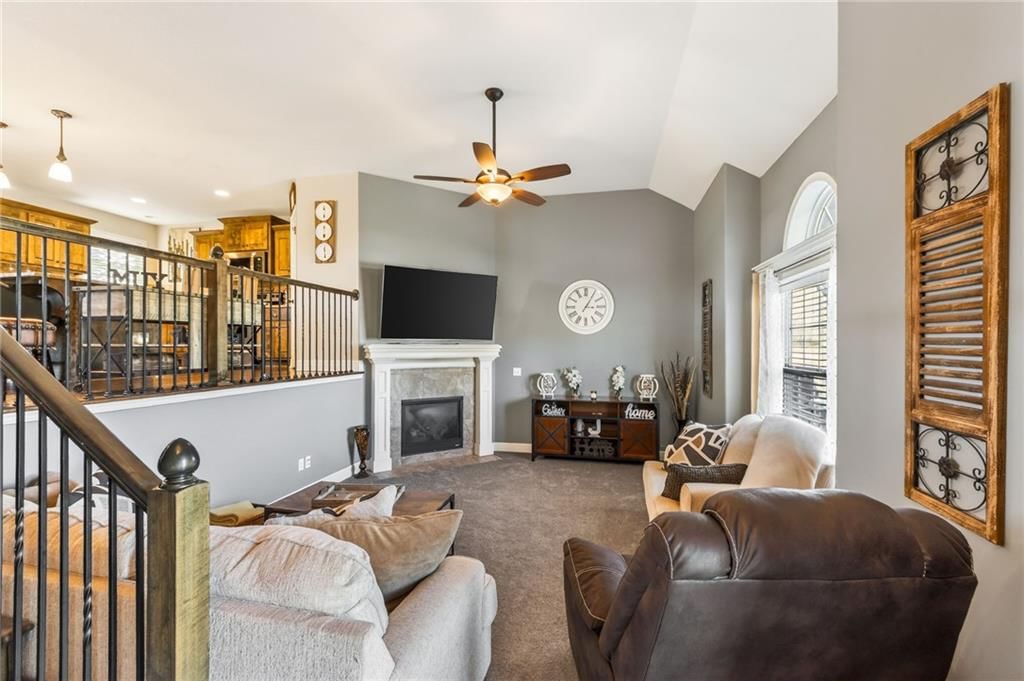 1004 SE Beatty Court — photo 4