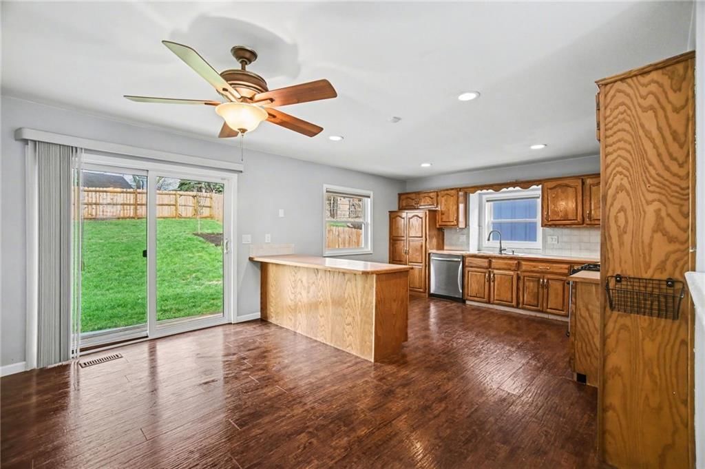 6510 NW Mil Mar Drive — photo 8