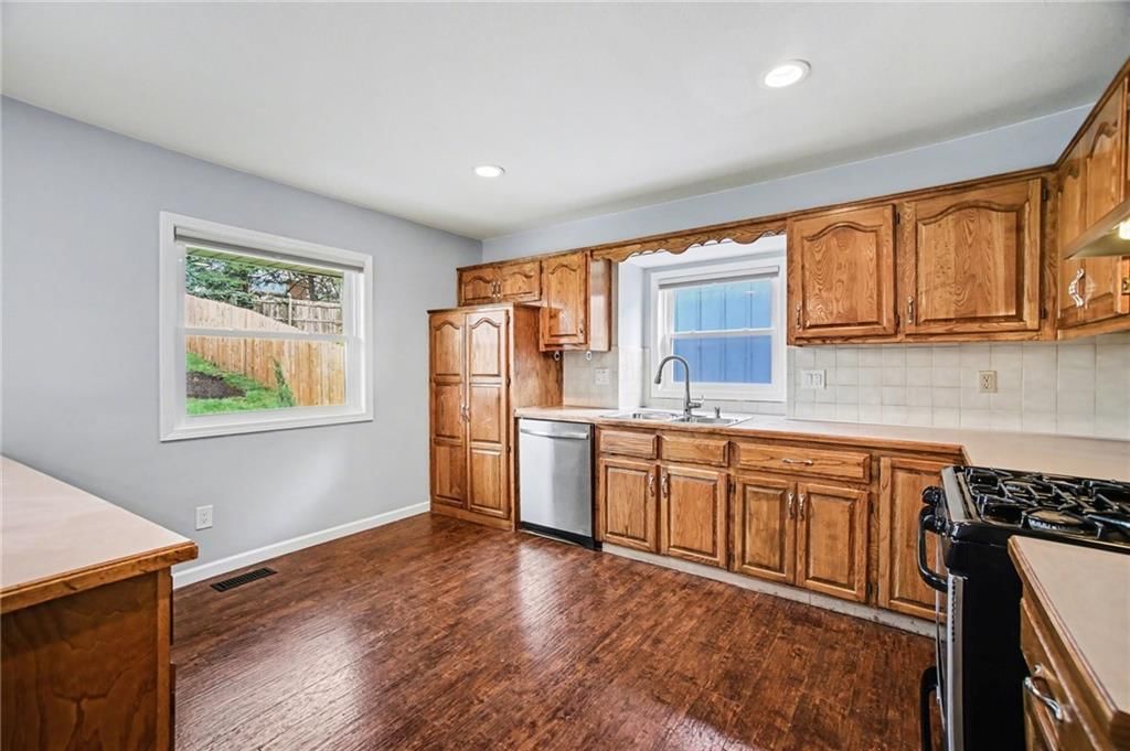 6510 NW Mil Mar Drive — photo 10